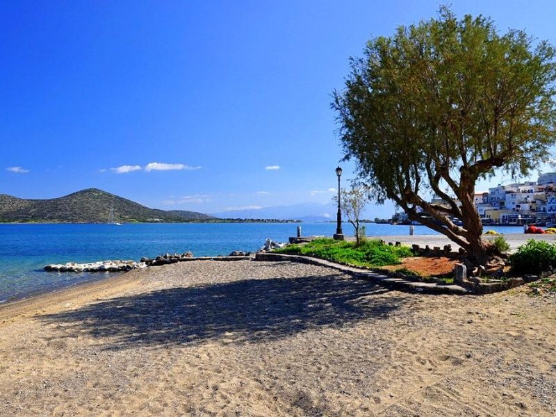 Skisma beach Elounda KidsLoveGreece.com