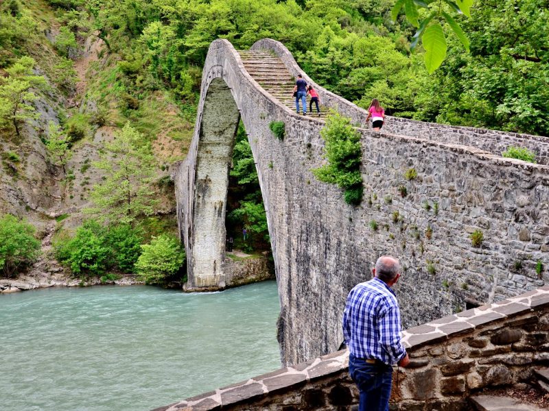 Plaka bridge Tzoumerka KidsLoveGreece.com