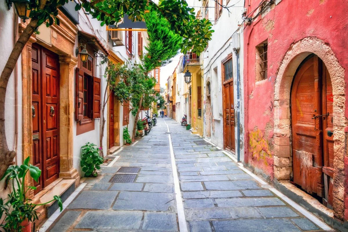 narrow streets of old town Rethymno