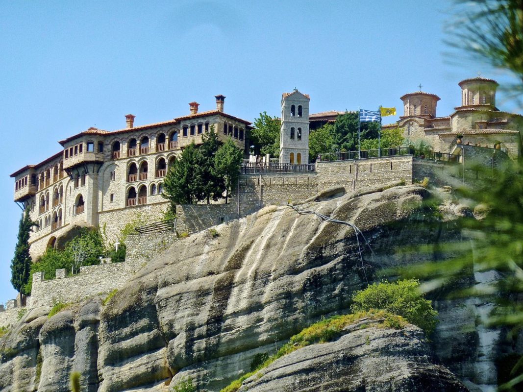 Meteora family trip KidsLoveGreece.com
