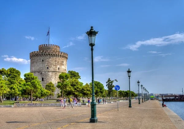 pier of Thessaloniki infront of White tower