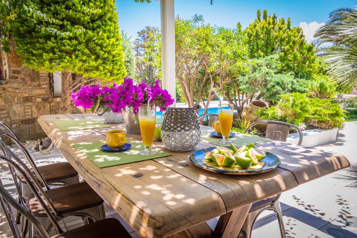 kids love greece ego family villa naxos island private pool accommodation for families sea view