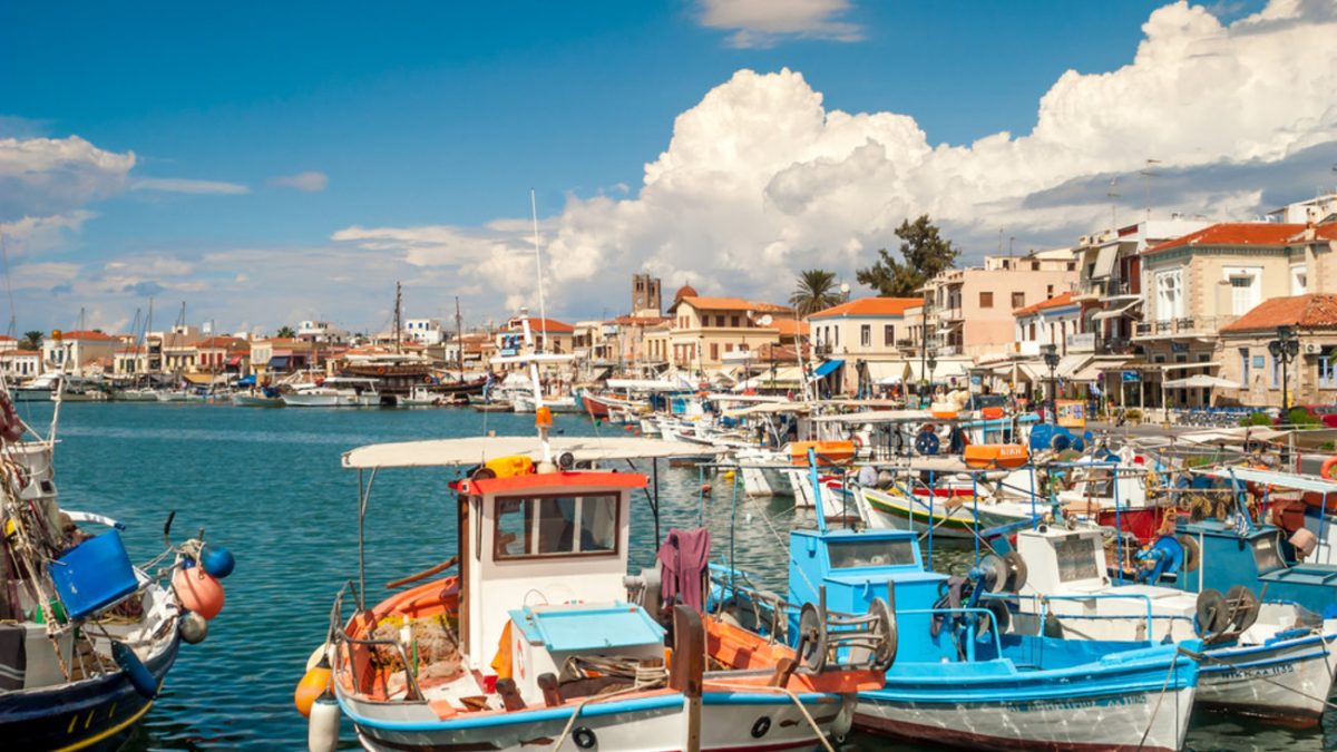 Aegina port boats