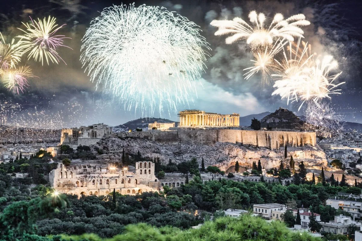 athens celebrations fireworks Protoxronia DP