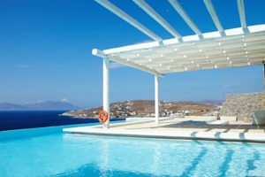 villa rental in Greece