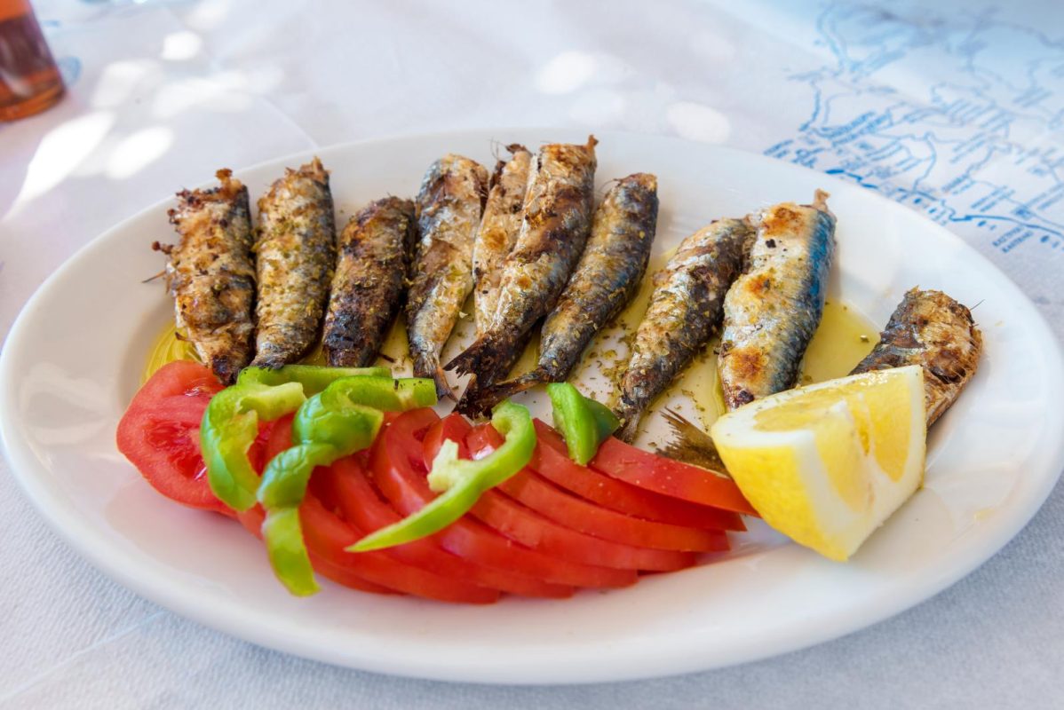 Naxos cooking and food tasting tours KidsLoveGreece.com