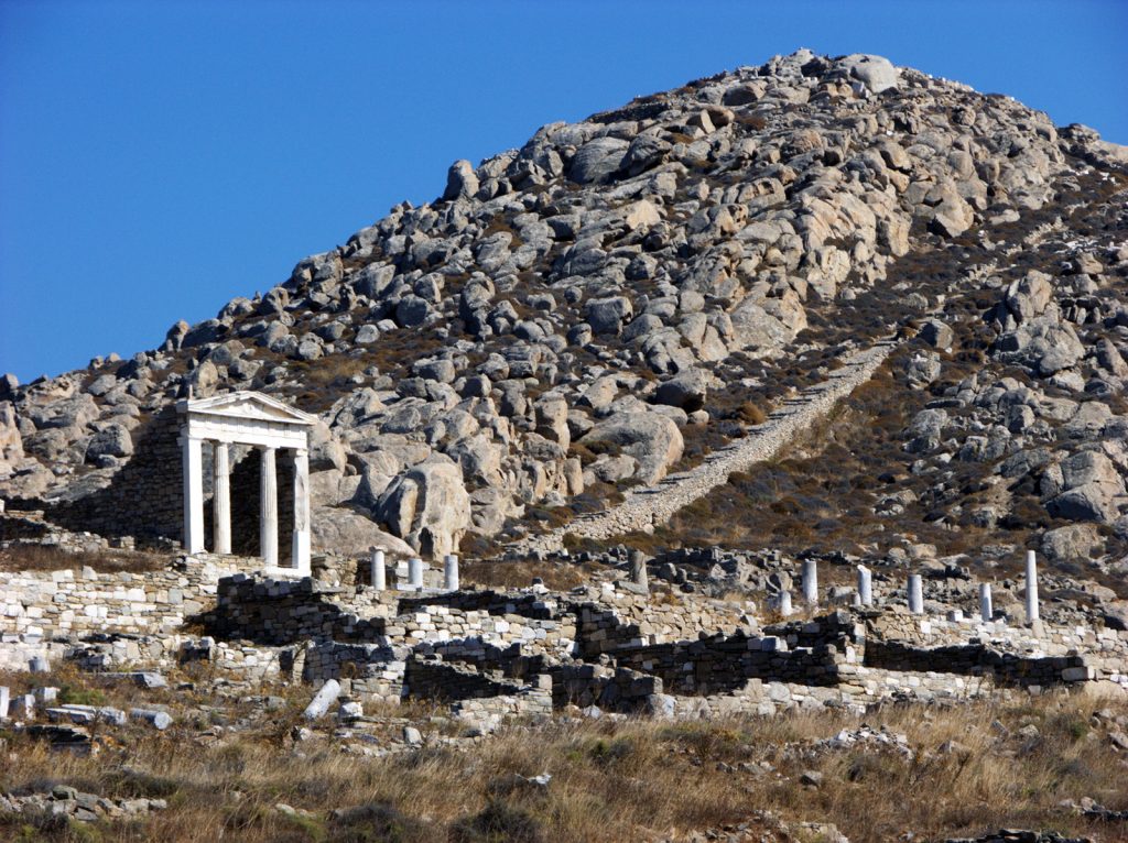  Egyptian Temple of Isis Pantheon in Delos,Greece