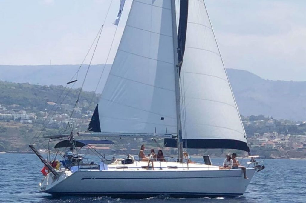 Family sailing Balos Gramvousa private kids (3) 4