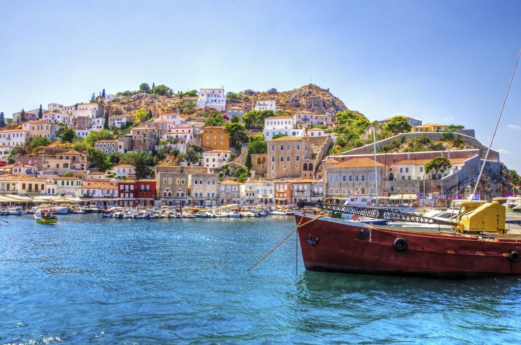An overview of Hydra’s port and village