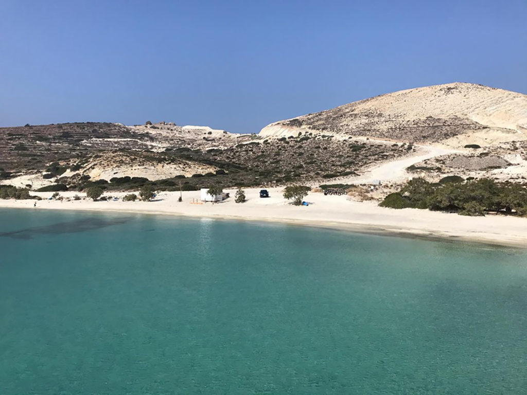 Day trip to Kimolos from Milos