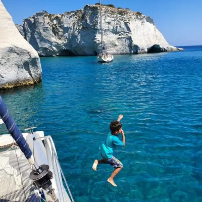 Sailing around Milos
