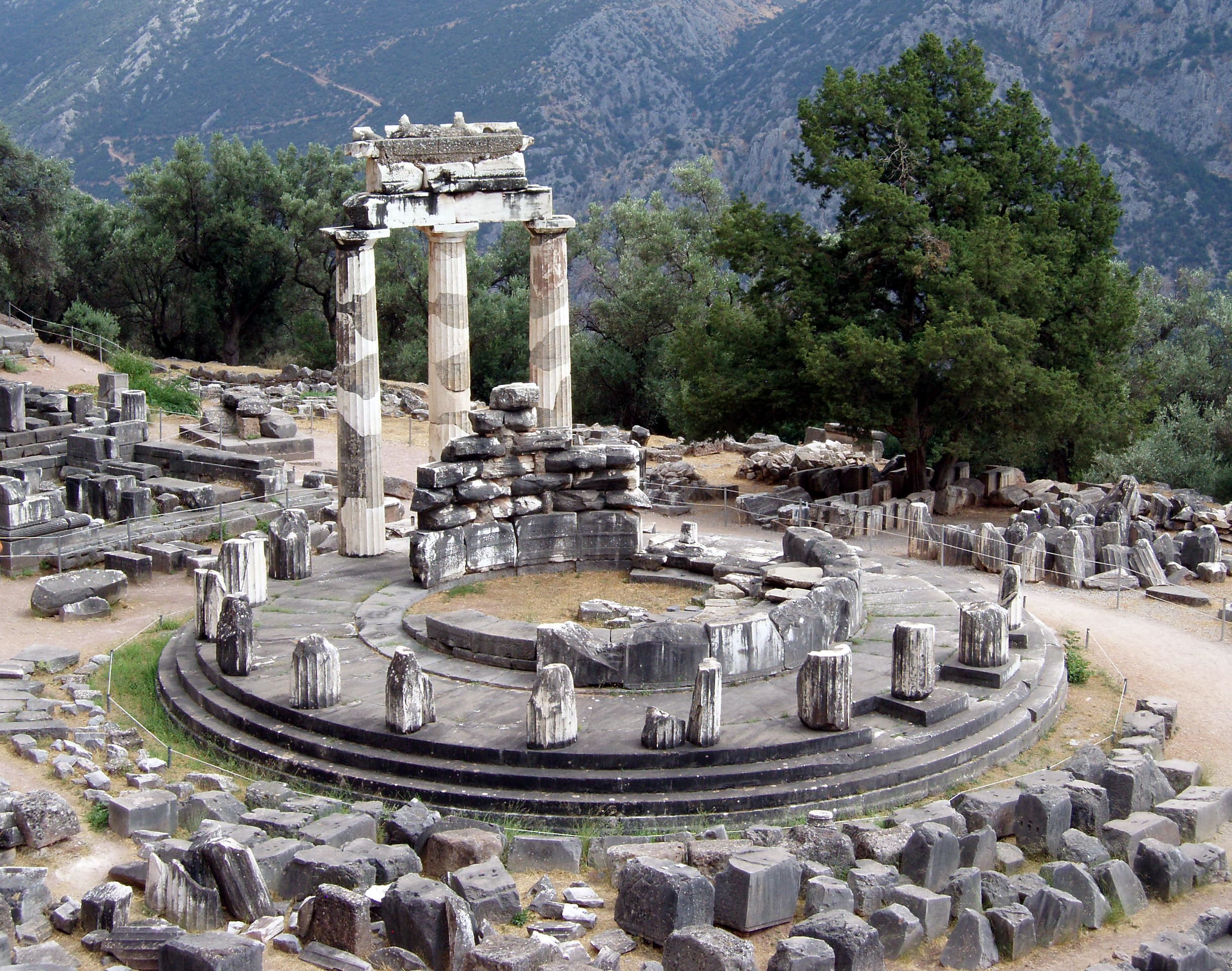 Delphi Greece SH