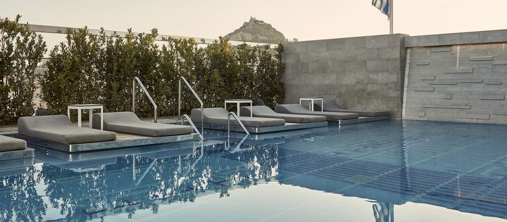 Electra Metropolis pool_outdoors-1300x570-min