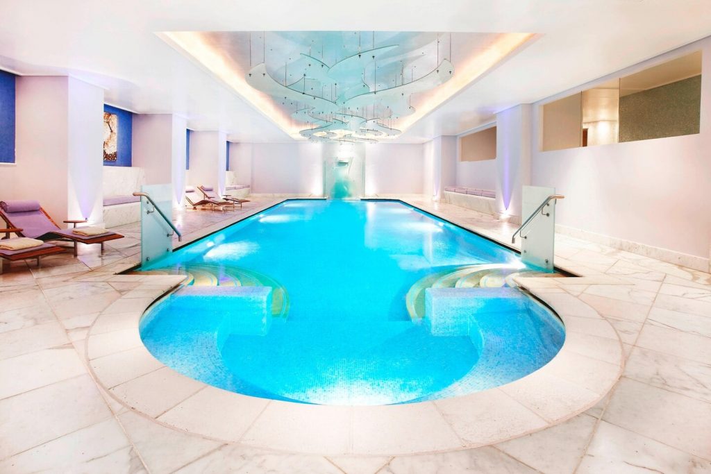 athlc-indoor-pool-7234-hor-clsc Grande Bretagne-min