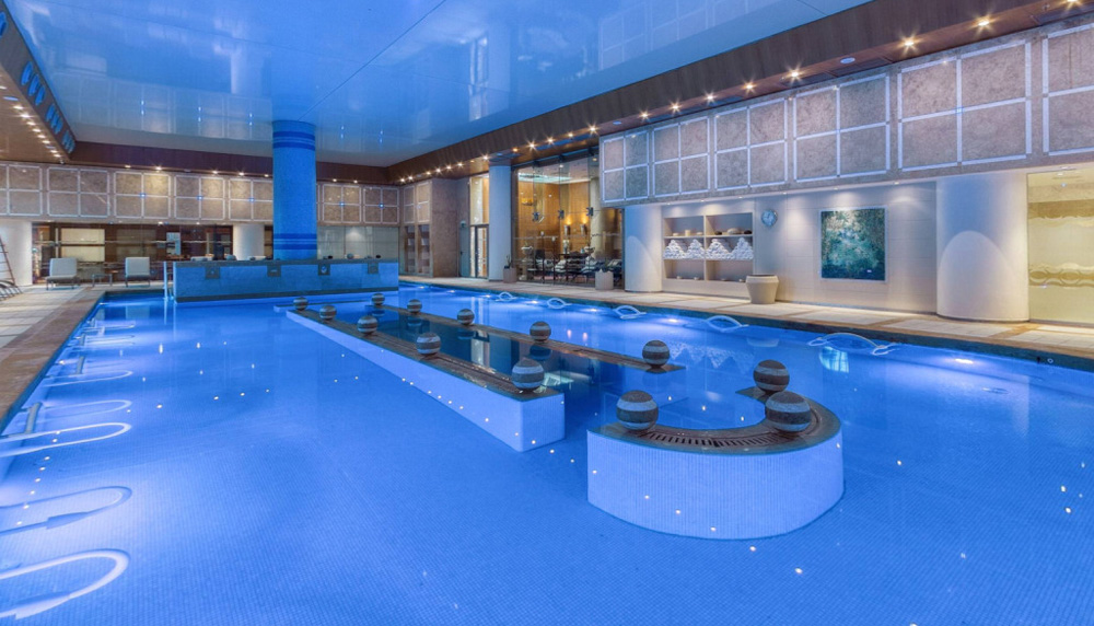 Divani Apollon Palace and Thalasso indoor pool