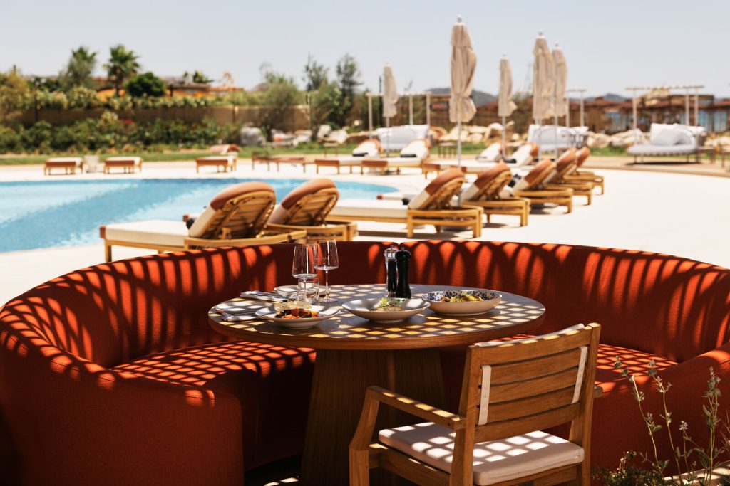 Barbarossa outside table in 91 Athens Riviera