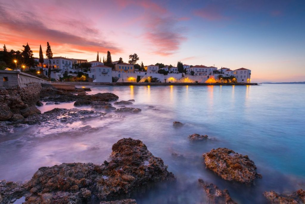 Santorini Alternatives spetses cv