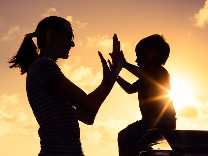 Single_Parent_Holidays_in_Greece_–_The_Complete_Guide - featured CV