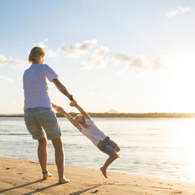 Top 5 Greek Islands for Solo Parents with Kids - featured CV