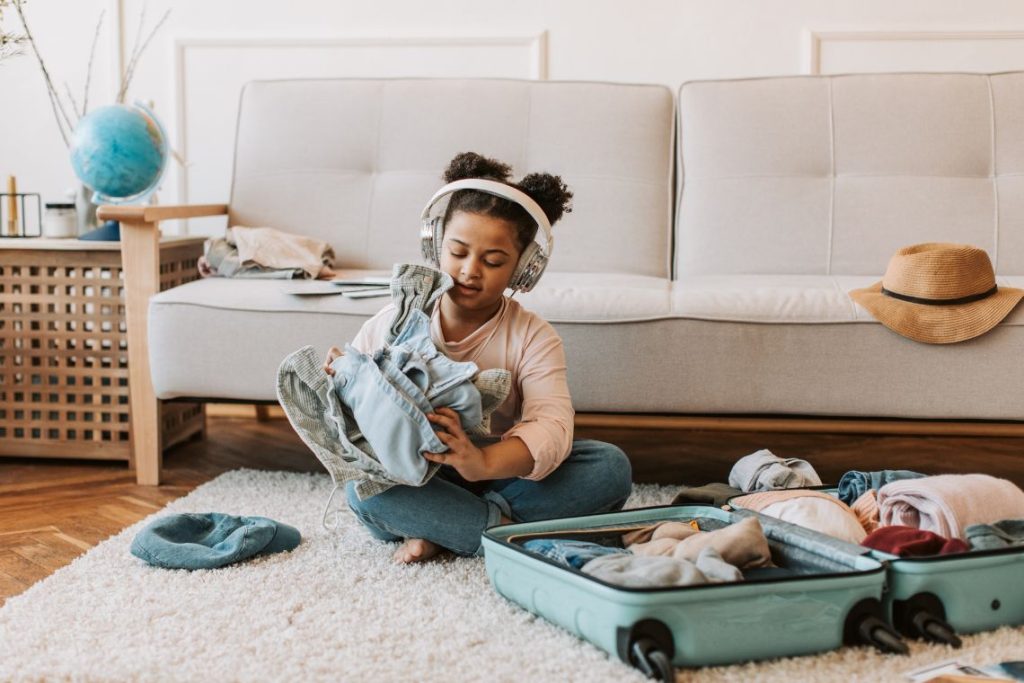 Divorced or Separated Parents - packing - CV