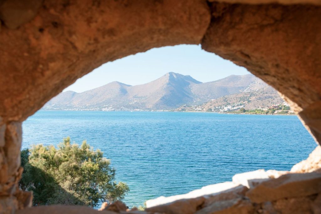 crete-cave-beach-view-SH
